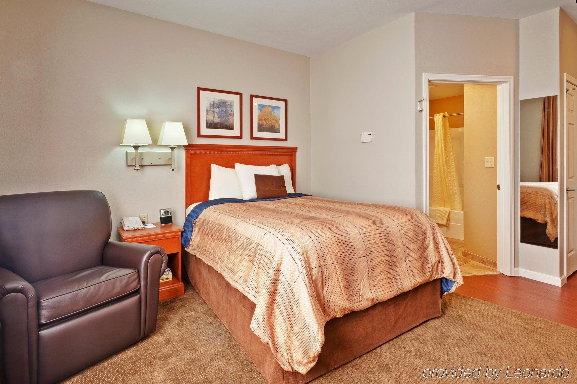 Candlewood Suites Buffalo Amherst, An Ihg Hotel Værelse billede
